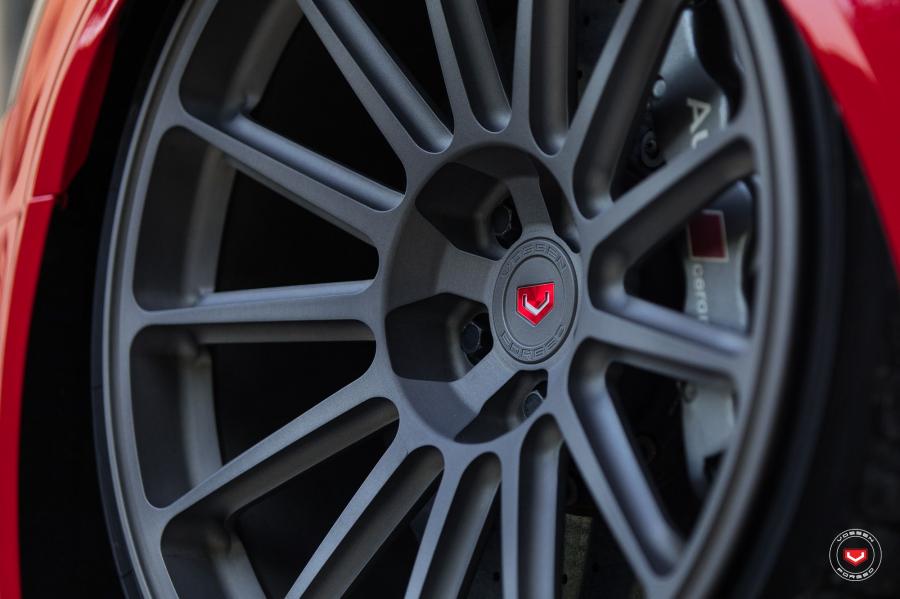 Колеса Audi RS4 Avant on Vossen Wheels (GNS-3) 2019 года  (фото 14 из 28)
